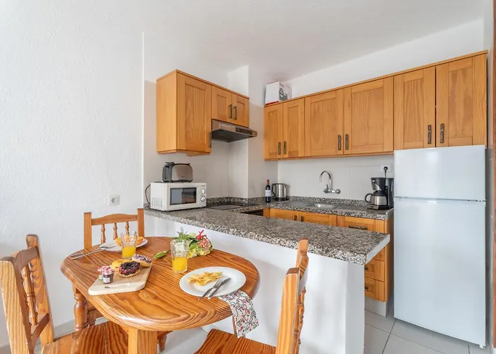 Ferienhaus Infinity Pool Views 2