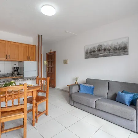 Infinity Pool Views 2 플라야데라스아메리카스