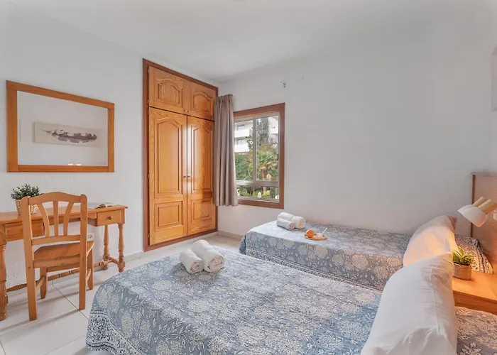 펜션 Infinity Pool Views 2 *