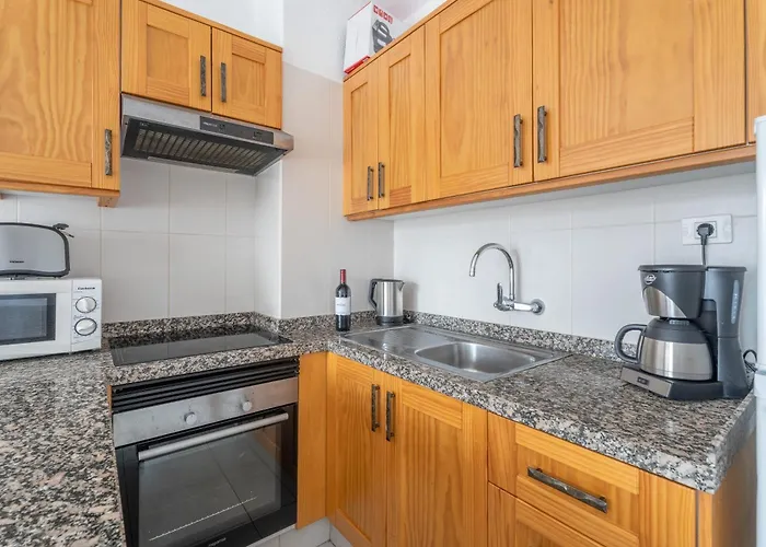 Infinity Pool Views 2 Playa de las Americas (Tenerife)